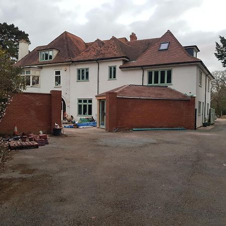 The New Forest Manor Apartment Lymington Exterior foto