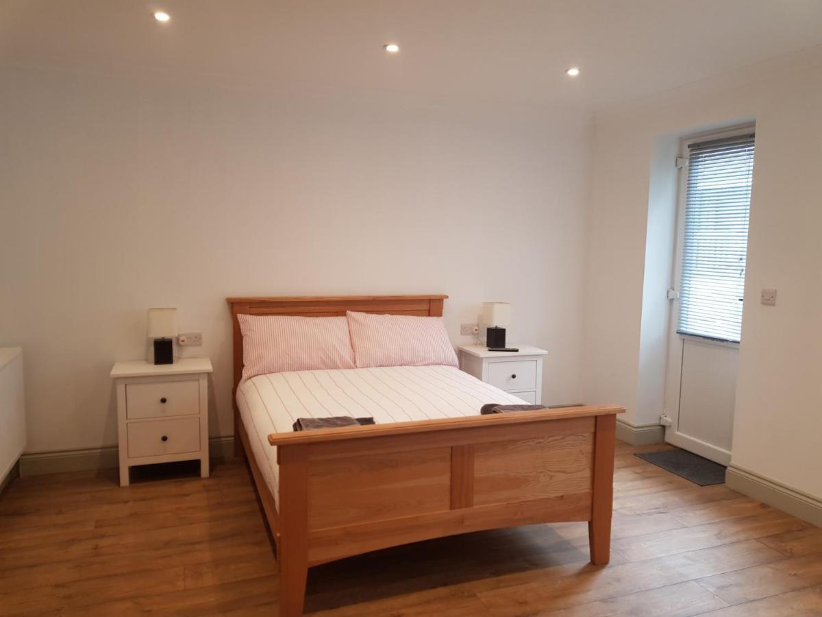 The New Forest Manor Apartment Lymington Exterior foto