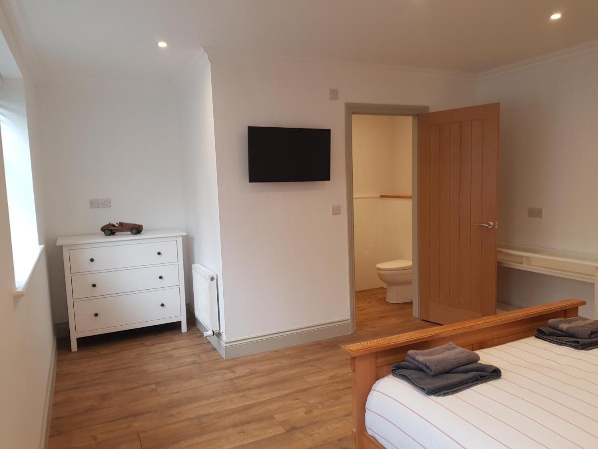 The New Forest Manor Apartment Lymington Exterior foto
